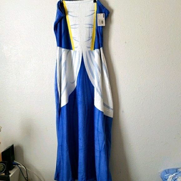 Silver Lilly Princess Dress Blanket/Sleeping Bag - Picture 9 of 11